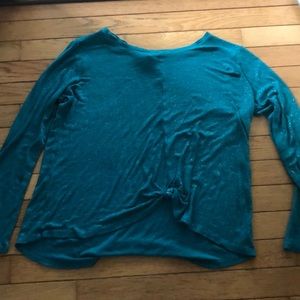 Old navy long sleeve tied shirt